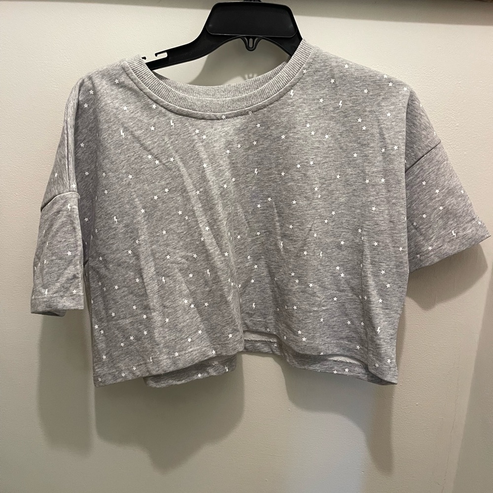 Cropped top. - Picture 3 of 3
